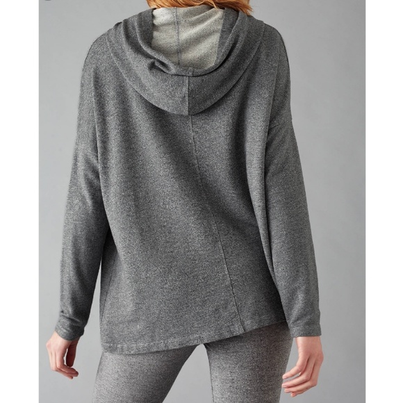 Closet clear out price 1 day only! Sundry Dream Big Hoodie - Picture 4 of 8